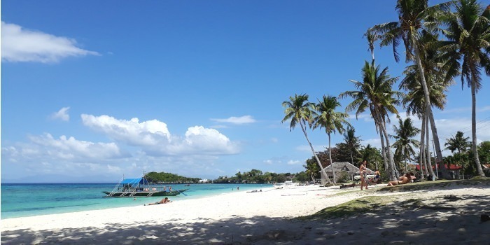 malapascua-langob-beach