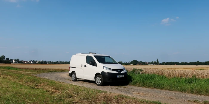 mein-minicamper nissan nv200 von aussen